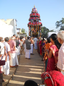 11.Ther Thiruvizha commences